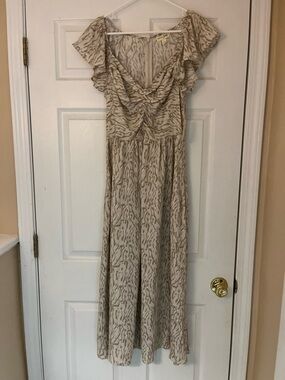 Maison Jules Cream Printed Maxi Dress with Flutter Sleeves